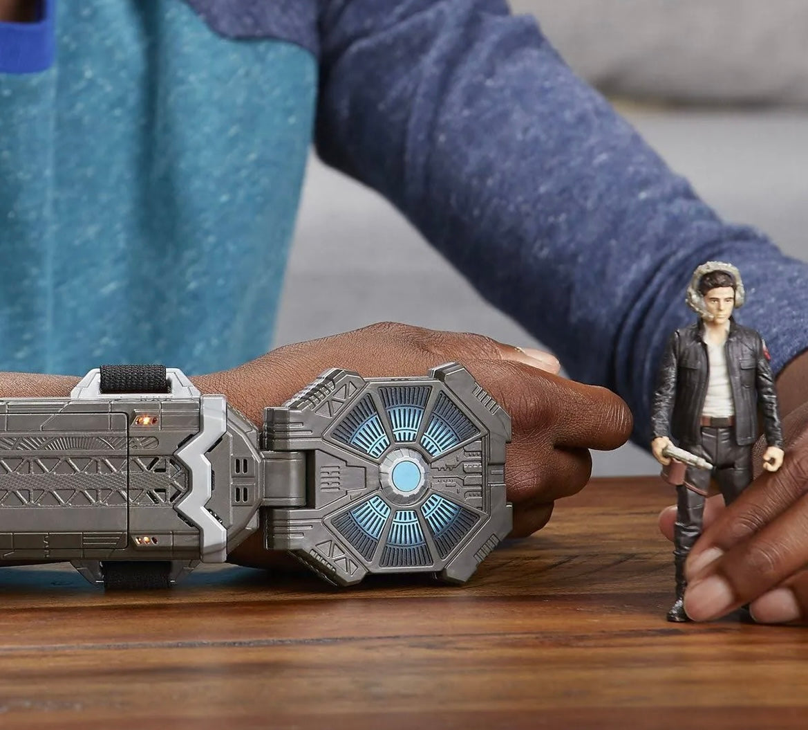 STAR WARS Bracelet Force link et figurine Kylo Ren