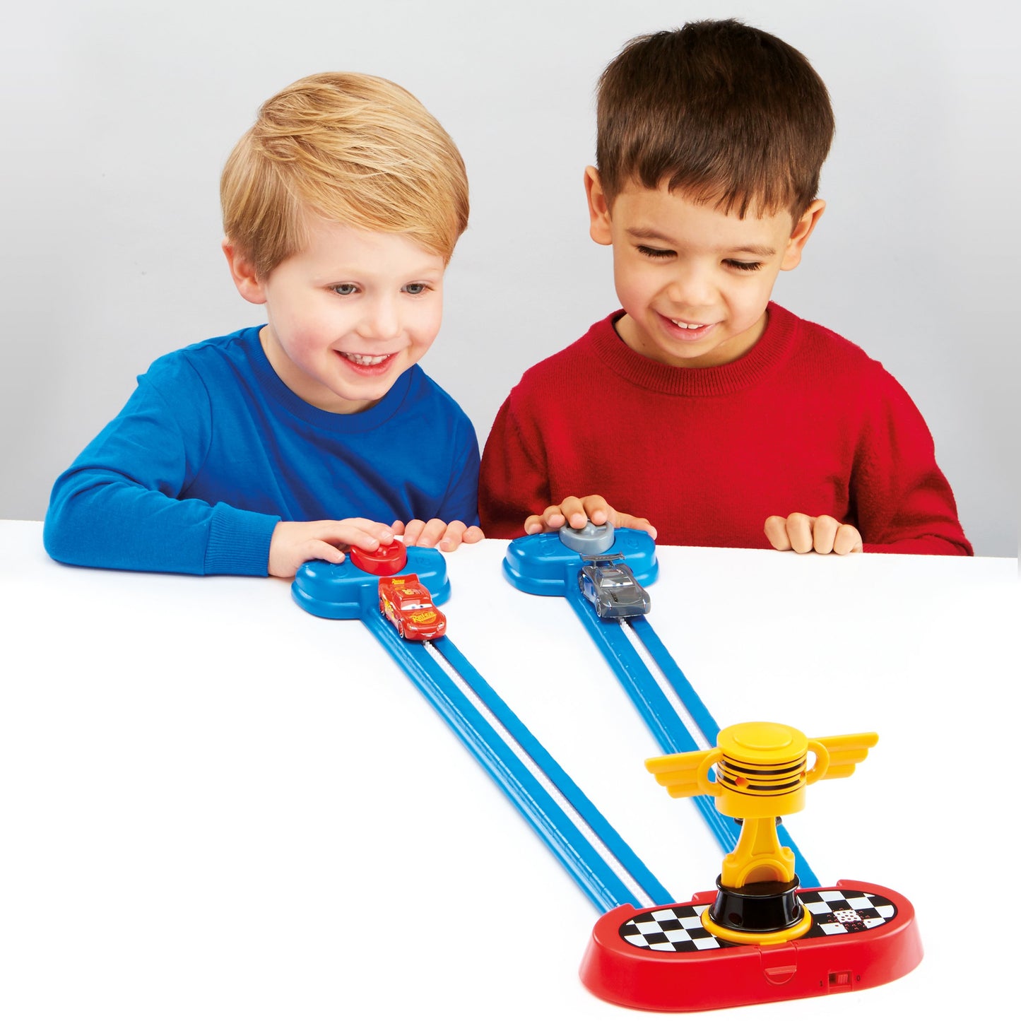 CARS Feu rouge feu vert piste de course